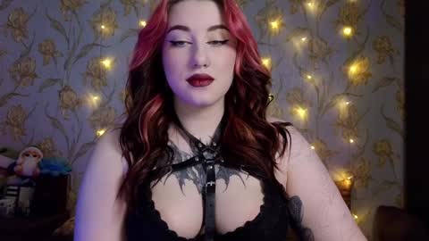 Snapshot of kim_possible1 chatting on 02.07.25 Hi Im Kimberly but u can call me Kim. Turn on ur sound i love to talk and moan online show from 02.07.25