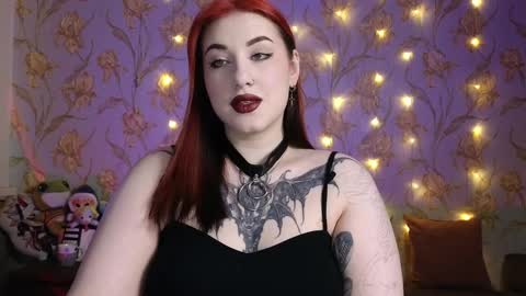 Snapshot of kim_possible1 chatting on 03.12.25 Hi Im Kimberly but u can call me Kim. Turn on ur sound i love to talk and moan online show from 03.12.25