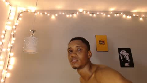 Snapshot of kimandyuk chatting on 12.13.24 Kim Yuk online show from 12.13.24