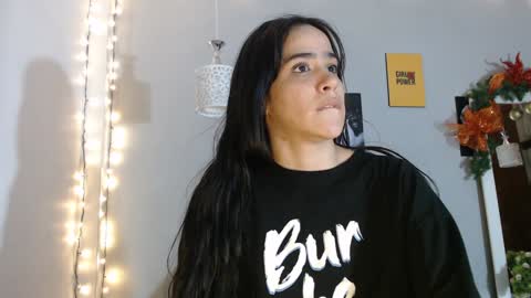 Snapshot of kimandyuk chatting on 12.17.24 Kim Yuk online show from 12.17.24