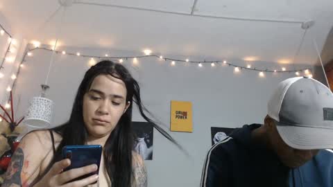 Snapshot of kimandyuk chatting on 12.26.24 Kim Yuk online show from 12.26.24