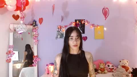 Snapshot of kimandyuk chatting on 02.14.25 Kim Yuk online show from 02.14.25