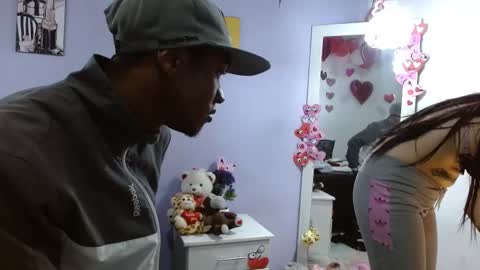 Snapshot of kimandyuk chatting on 02.21.25 Kim Yuk online show from 02.21.25