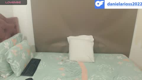 Snapshot of kimberjamesxx chatting on 02.05.25 DANIELA online show from 02.05.25