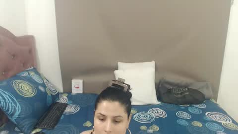 Snapshot of kimberjamesxx chatting on 09.12.25 DANIELA online show from 09.12.25