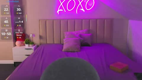 kimberlly_smith online show from 11.29.25