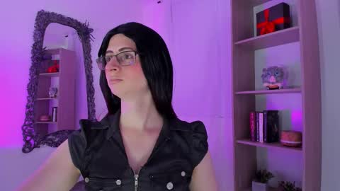 kimberly_thonson online show from 11.16.25