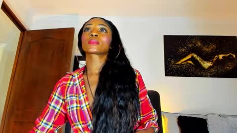 Kimberly Banks online show from 11.22.25