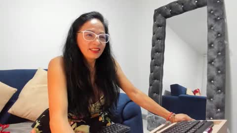 Kimberly online show from 05.03.26