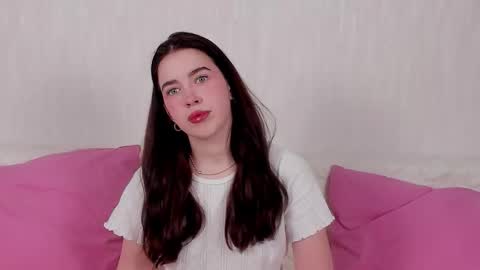 KimberlyBond online show from 12.15.25