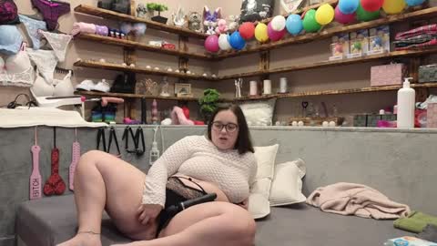 kimberlycaprice online show from 02.06.25