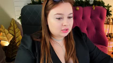 Snapshot of kimberlymaran chatting on 12.27.24 The one that you wont be able to forget online show from 12.27.24