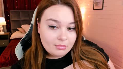 Snapshot of kimberlymaran chatting on 01.10.25 The one that you wont be able to forget online show from 01.10.25