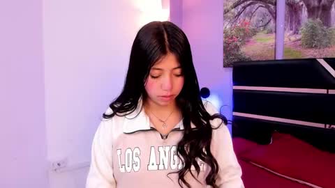 Kimberly Villalobos online show from 12.06.24