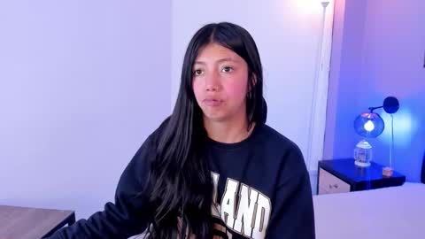 Kimberly Villalobos online show from 12.11.24