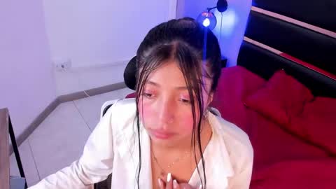 Kimberly Villalobos online show from 12.12.24