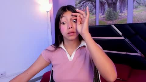 Kimberly Villalobos online show from 12.23.24