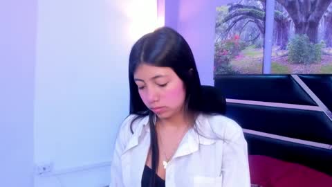 Kimberly Villalobos online show from 01.13.25