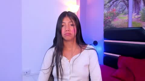 Kimberly Villalobos online show from 01.18.25