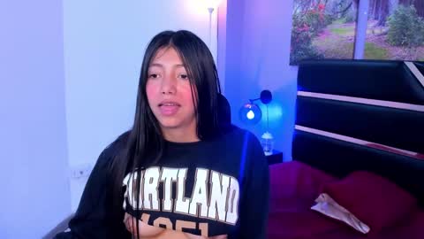 Kimberly Villalobos online show from 02.13.25