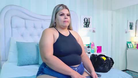 KimBrooks online show from 11.05.25