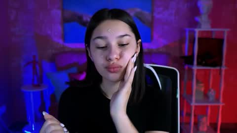 kimclarks online show from 10.09.25