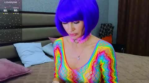 KIm online show from 10.20.25