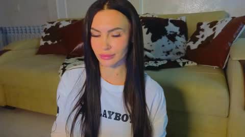 KIm online show from 01.17.26