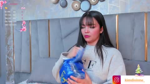  KIM  online show from 12.22.24
