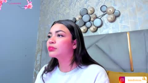  KIM  online show from 11.05.25