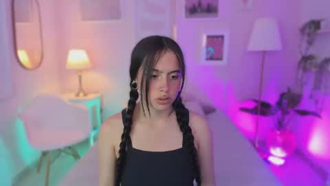 Snapshot of kimdyy_ chatting on 06.16.26 kimdyy_ online show from 06.16.26
