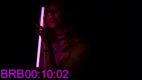 Snapshot of kimforman chatting on 12.30.24 KimForman online show from 12.30.24