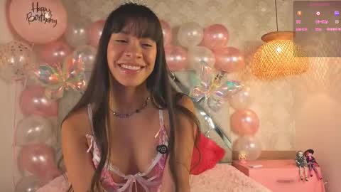 kimhilton online show from 10.28.25