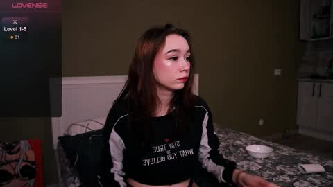 Snapshot of kimiko_luv chatting on 09.29.25 Kimiko online show from 09.29.25