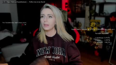 Wolfs Girl online show from 09.17.25