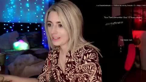 Wolfs Girl online show from 06.03.26
