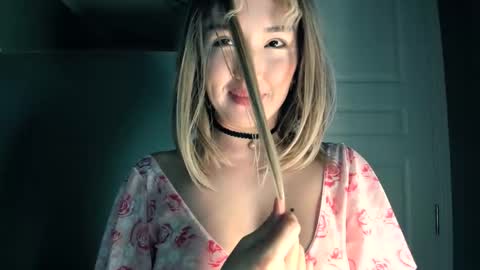 Kiki  online show from 03.19.26