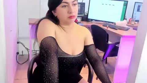 Camila online show from 09.20.25