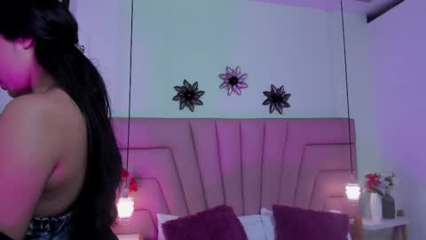 Snapshot of kimluna1 chatting on 02.16.26 kimluna1 online show from 02.16.26