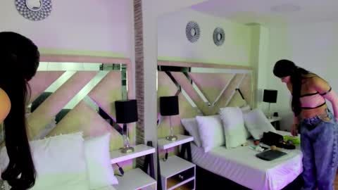 Snapshot of kimluna1 chatting on 02.18.26 kimluna1 online show from 02.18.26