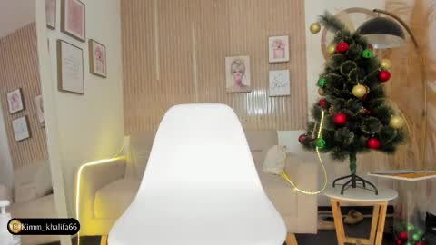 Snapshot of kimm_khalifa chatting on 12.31.24 Kim  online show from 12.31.24