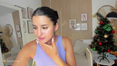 Snapshot of kimm_khalifa chatting on 01.09.25 Kim  online show from 01.09.25