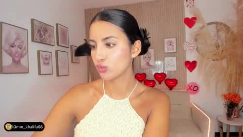 Snapshot of kimm_khalifa chatting on 02.14.25 Kim  online show from 02.14.25