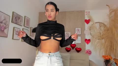 Snapshot of kimm_khalifa chatting on 02.18.25 Kim  online show from 02.18.25