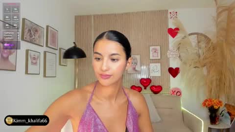 Snapshot of kimm_khalifa chatting on 02.22.25 Kim  online show from 02.22.25
