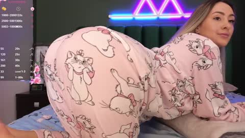 Kimmie online show from 01.30.25