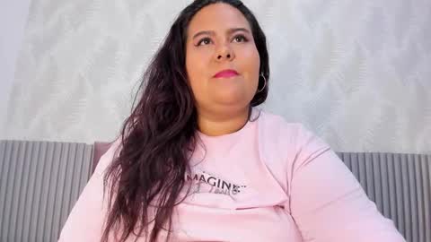 Snapshot of kimmie_kaboom_ chatting on 02.21.25 Karla online show from 02.21.25