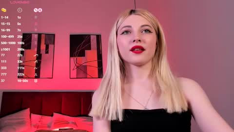 Snapshot of kimmie_shine chatting on 03.07.25 Your Kimmie follow me online show from 03.07.25