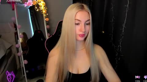 kimmy1_powell online show from 03.30.26