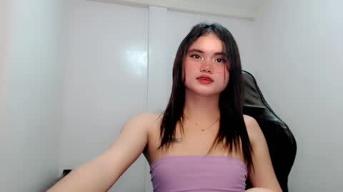 kim ejara online show from 02.27.25